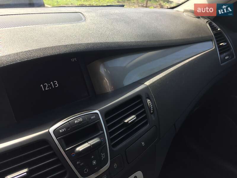 Ліфтбек Renault Laguna 2014 в Гадячі