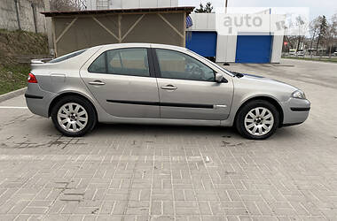 Хэтчбек Renault Laguna 2007 в 