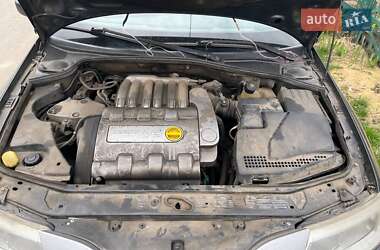 Лифтбек Renault Laguna 2001 в 