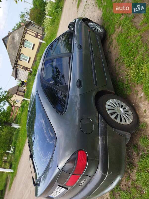 Хэтчбек Renault Laguna 1996 в Виннице