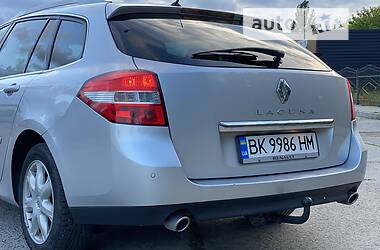 Универсал Renault Laguna 2009 в Нетешине