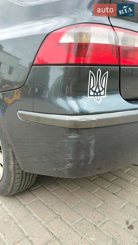 Лифтбек Renault Laguna 2002 в Ровно