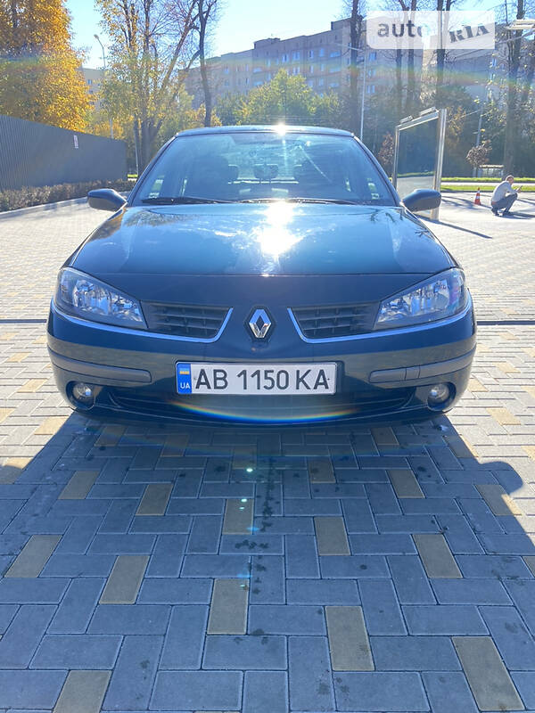 Лифтбек Renault Laguna 2007 в 