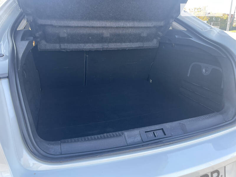 Лифтбек Renault Laguna 2014 в Сумах