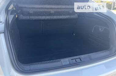 Лифтбек Renault Laguna 2014 в 
