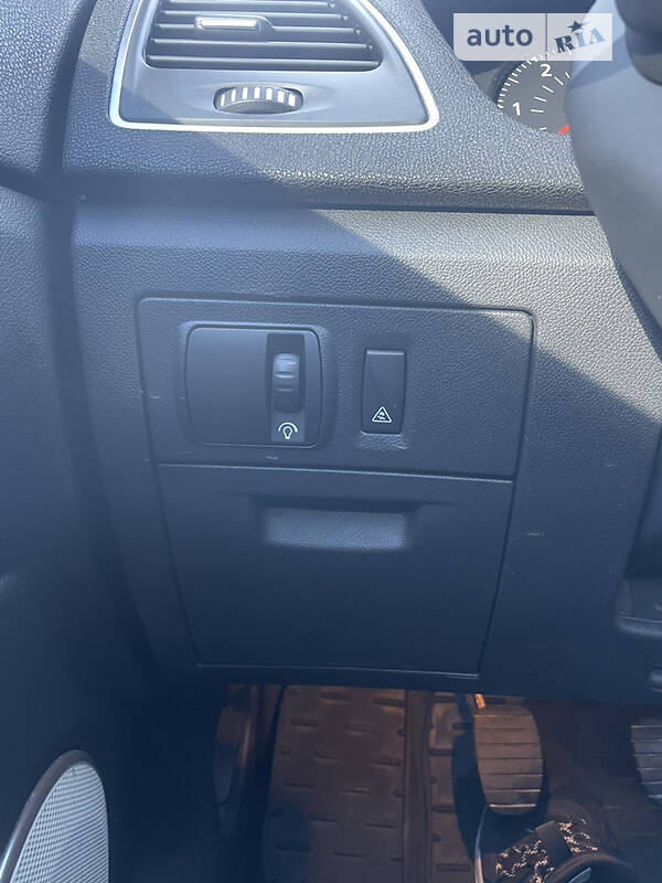 Лифтбек Renault Laguna 2014 в Сумах