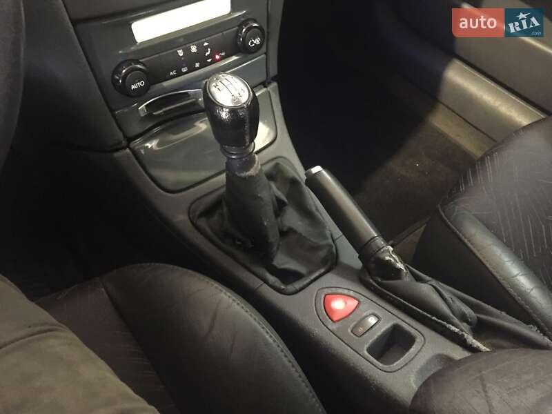 Лифтбек Renault Laguna 2001 в Одессе