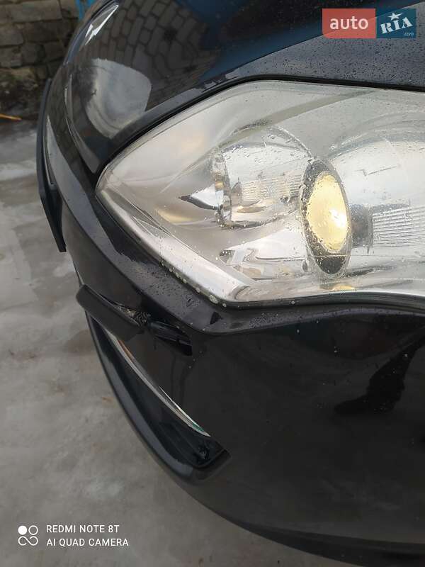 Универсал Renault Laguna 2009 в Глухове