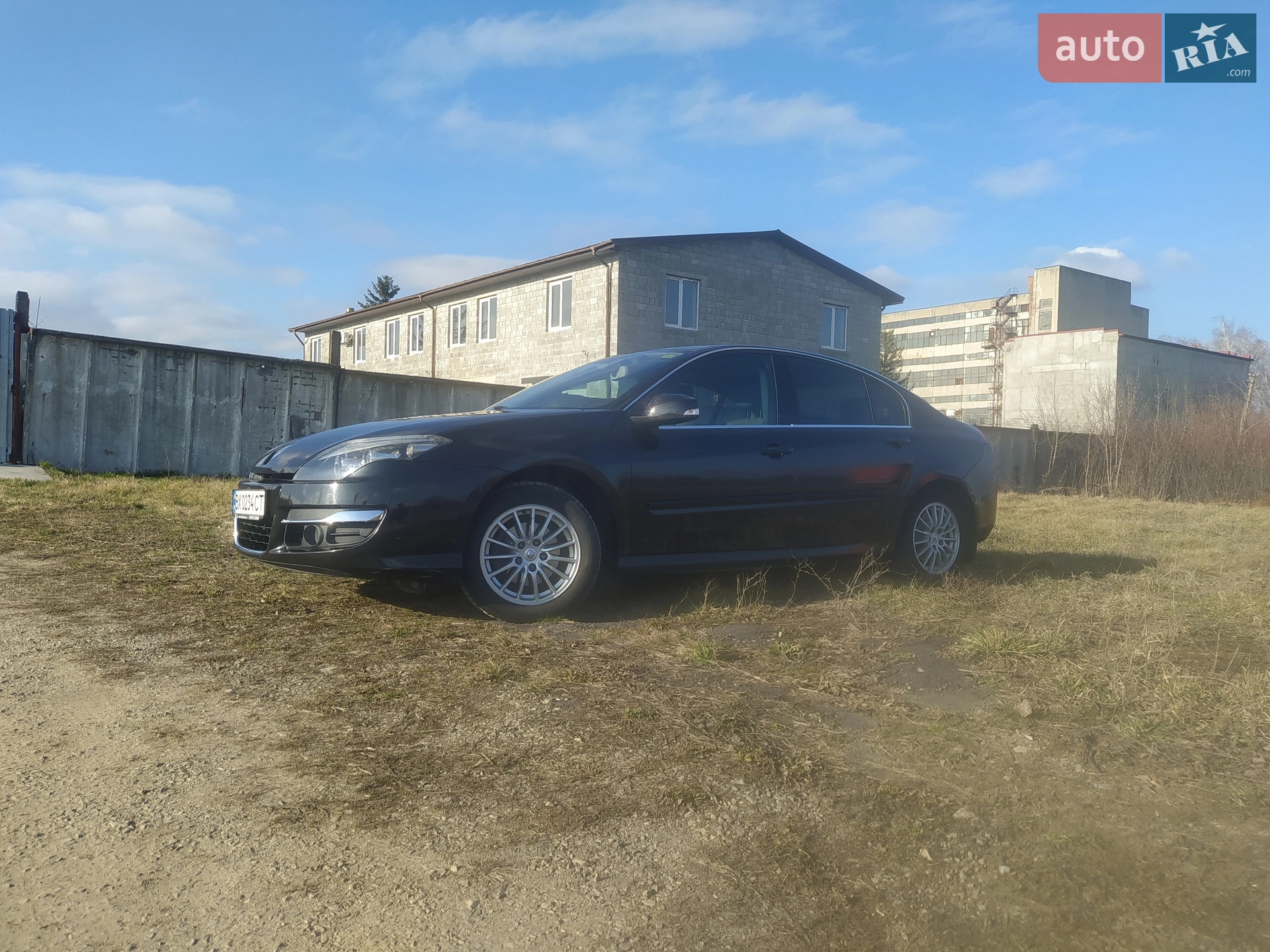 2012 Renault Laguna - фото 1
