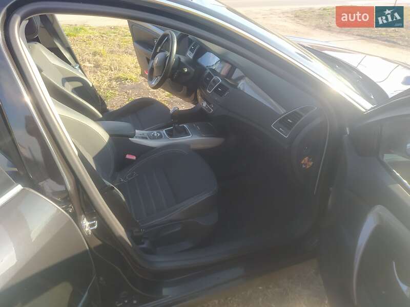 Лифтбек Renault Laguna 2012 в Каменец-Подольском