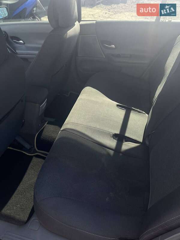 Лифтбек Renault Laguna 2002 в Верхнеднепровске