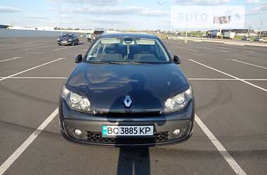 Ліфтбек Renault Laguna 2009 в Стрию