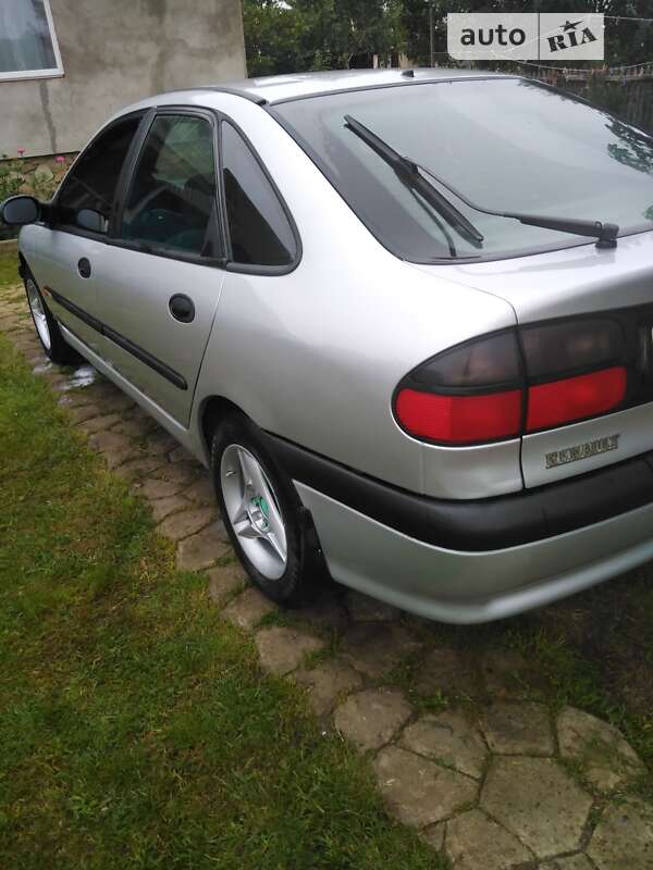 Лифтбек Renault Laguna 1996 в Ивано-Франковске фото 11 Лифтбек Renault Laguna 1996 в Ивано-Франковске