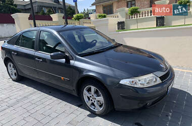 Ліфтбек Renault Laguna 2002 в Снятині