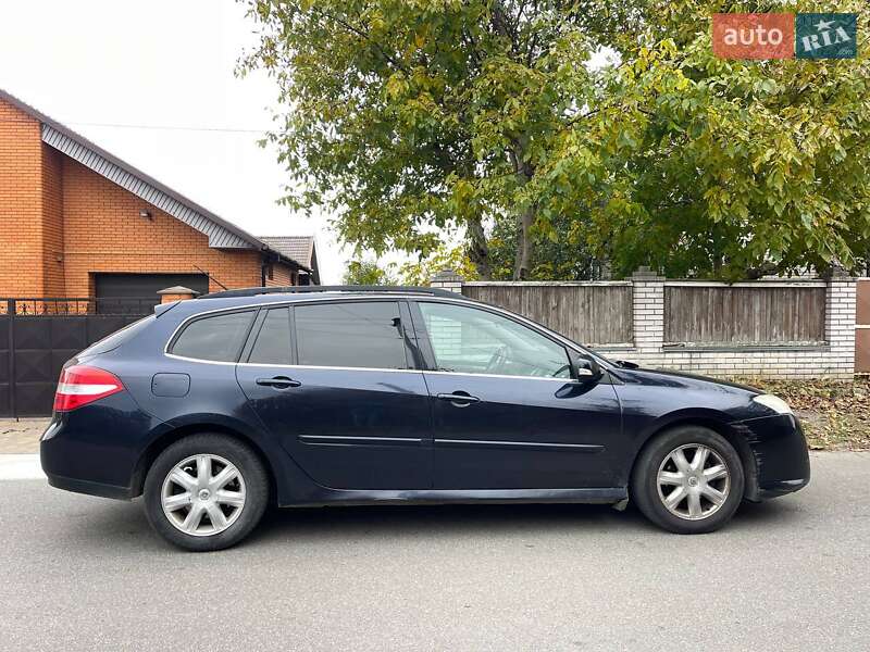 Универсал Renault Laguna 2010 в Бородянке