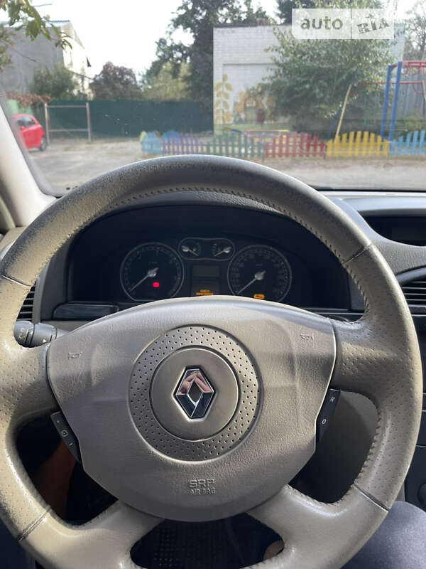 Лифтбек Renault Laguna 2005 в Черкассах