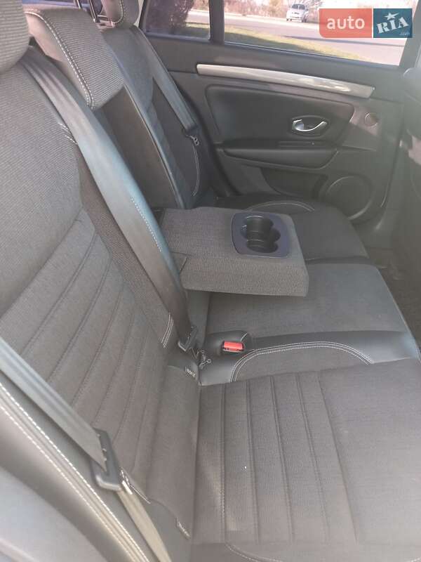 Универсал Renault Laguna 2010 в Кривом Роге