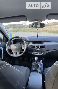 Лифтбек Renault Laguna 2011 в Дрогобыче