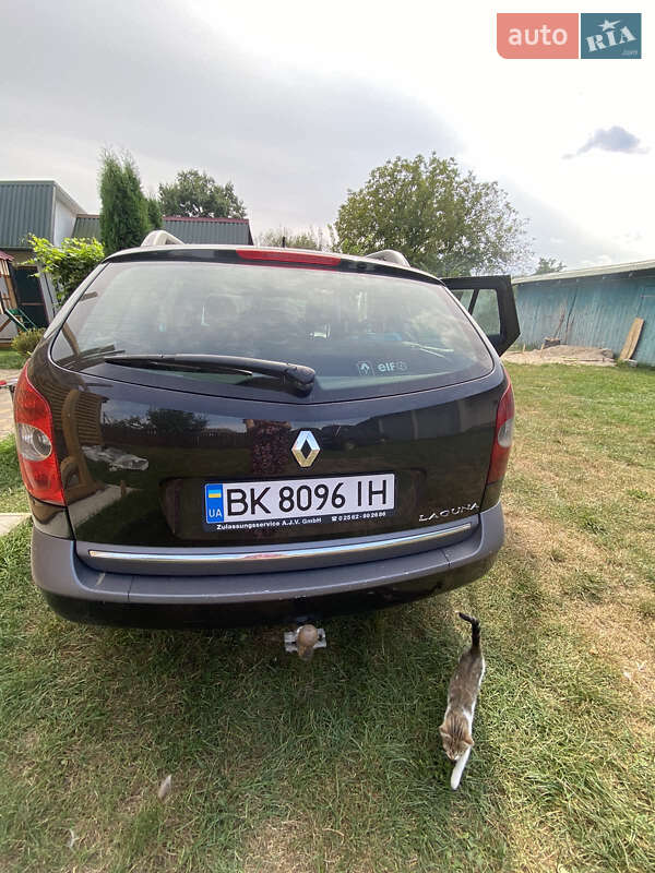 Универсал Renault Laguna 2005 в Костополе