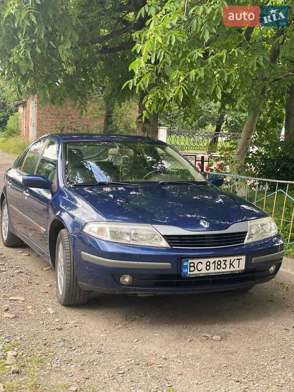 Лифтбек Renault Laguna 2001 в Самборе