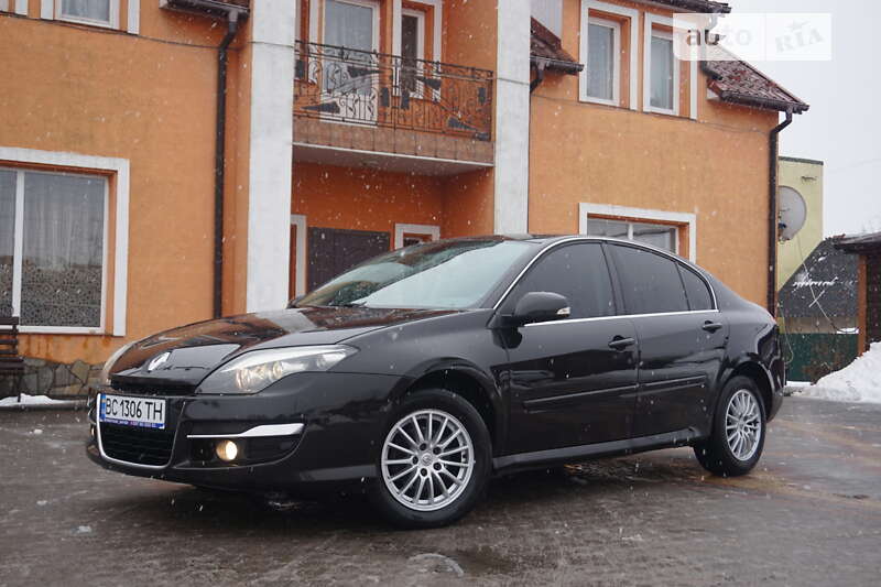 Ліфтбек Renault Laguna 2011 в Самборі