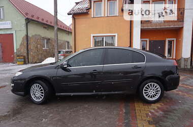 Лифтбек Renault Laguna 2011 в Самборе