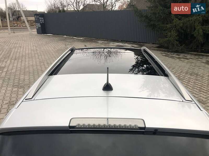 Универсал Renault Laguna 2012 в Лановцах