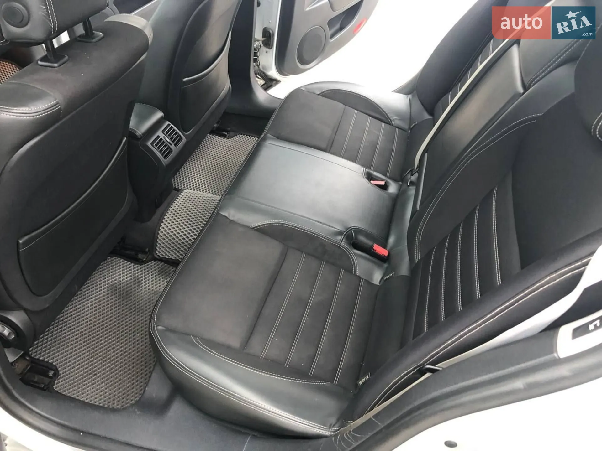 2012 Renault Laguna - мініатюра 19