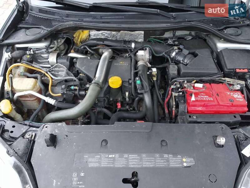 Универсал Renault Laguna 2012 в Лановцах