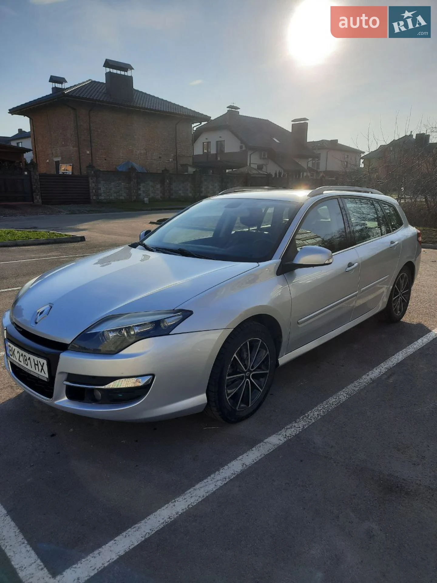 2011 Renault Laguna - фото 1