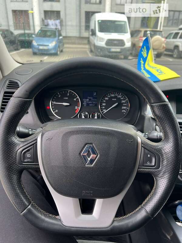 Універсал Renault Laguna 2009 в Івано-Франківську фото 12 Універсал Renault Laguna 2009 в Івано-Франківську