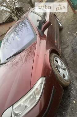 Лифтбек Renault Laguna 2004 в Тульчине