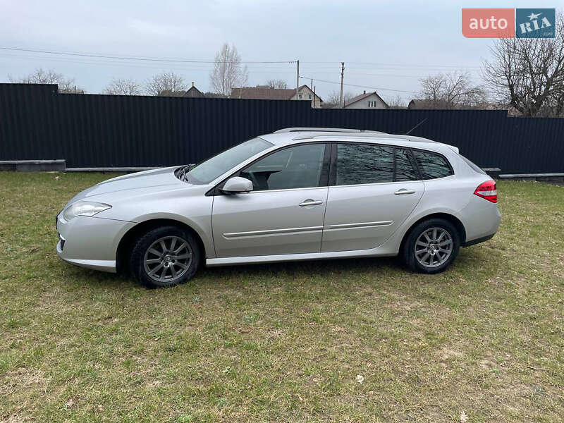 Универсал Renault Laguna 2010 в Костополе