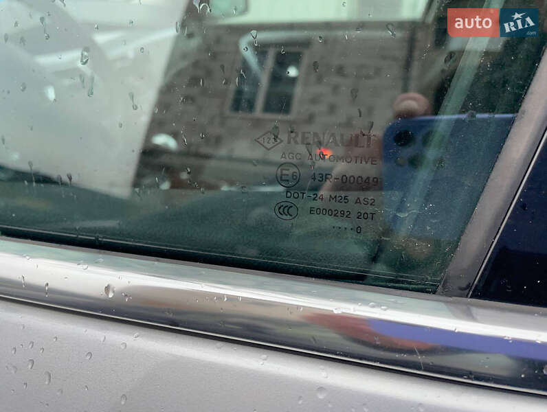 Универсал Renault Laguna 2010 в Костополе