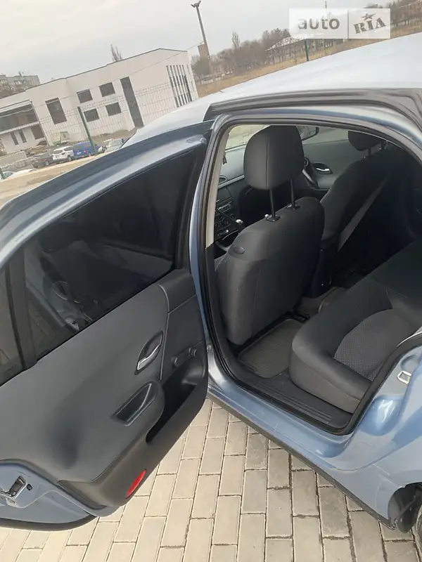 Renault Laguna 2005 VIN VF1BG4HBE34364391 фото оголошення 7 з 56