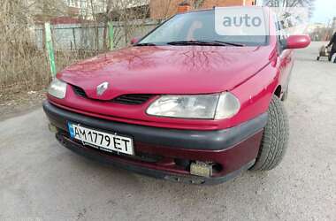 Ліфтбек Renault Laguna 1995 в Козятині