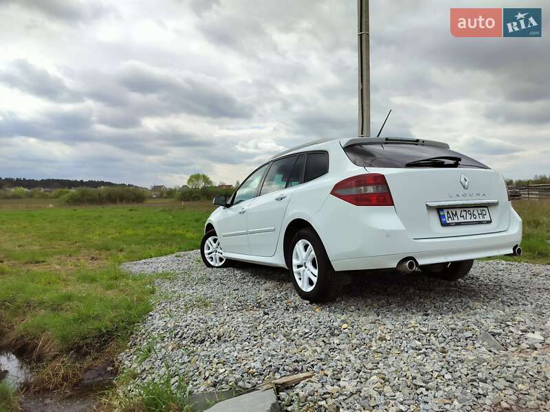 Универсал Renault Laguna 2014 в Житомире