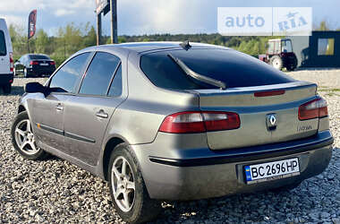 Лифтбек Renault Laguna 2003 в Новояворовске