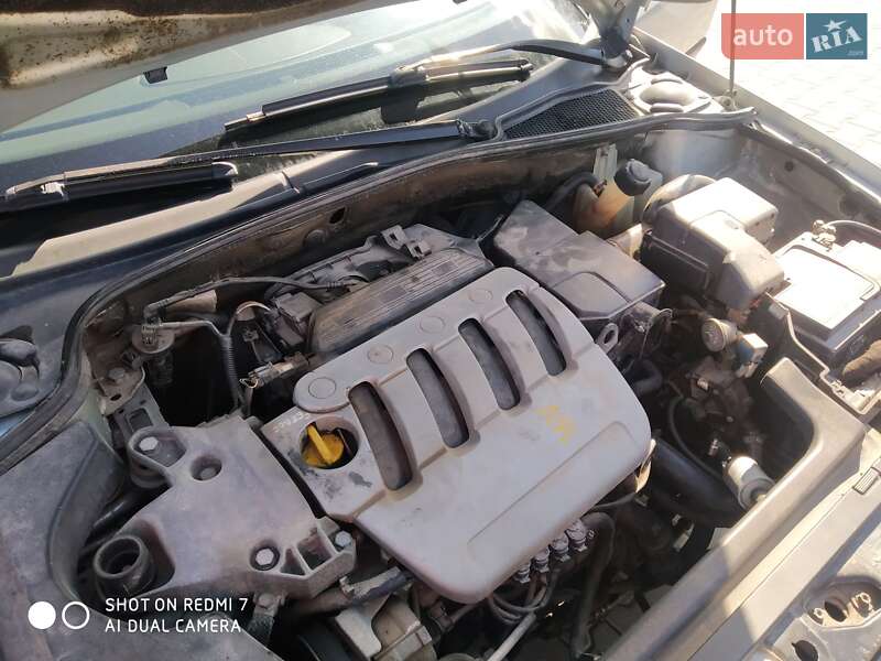 Лифтбек Renault Laguna 2001 в Староконстантинове фото 37 Лифтбек Renault Laguna 2001 в Староконстантинове