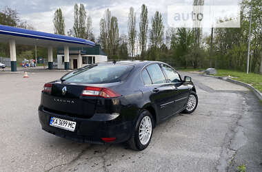 Ліфтбек Renault Laguna 2010 в Житомирі