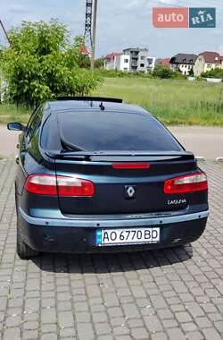 Лифтбек Renault Laguna 2005 в 