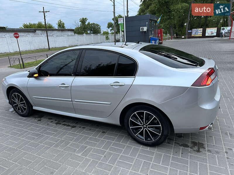 Ліфтбек Renault Laguna 2014 в Прилуках