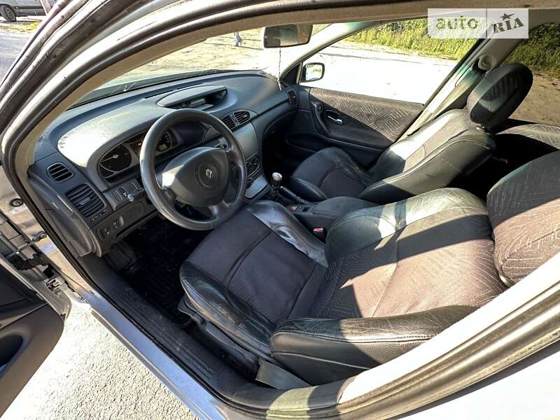 Ліфтбек Renault Laguna 2002 в Шумську фото 19 Ліфтбек Renault Laguna 2002 в Шумську