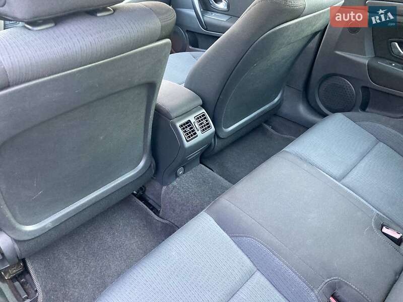 Лифтбек Renault Laguna 2010 в Виннице фото 16 Лифтбек Renault Laguna 2010 в Виннице