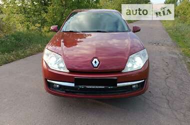 Лифтбек Renault Laguna 2009 в Остроге