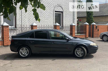 Лифтбек Renault Laguna 2004 в 
