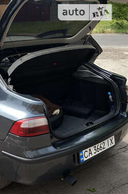 Лифтбек Renault Laguna 2004 в 