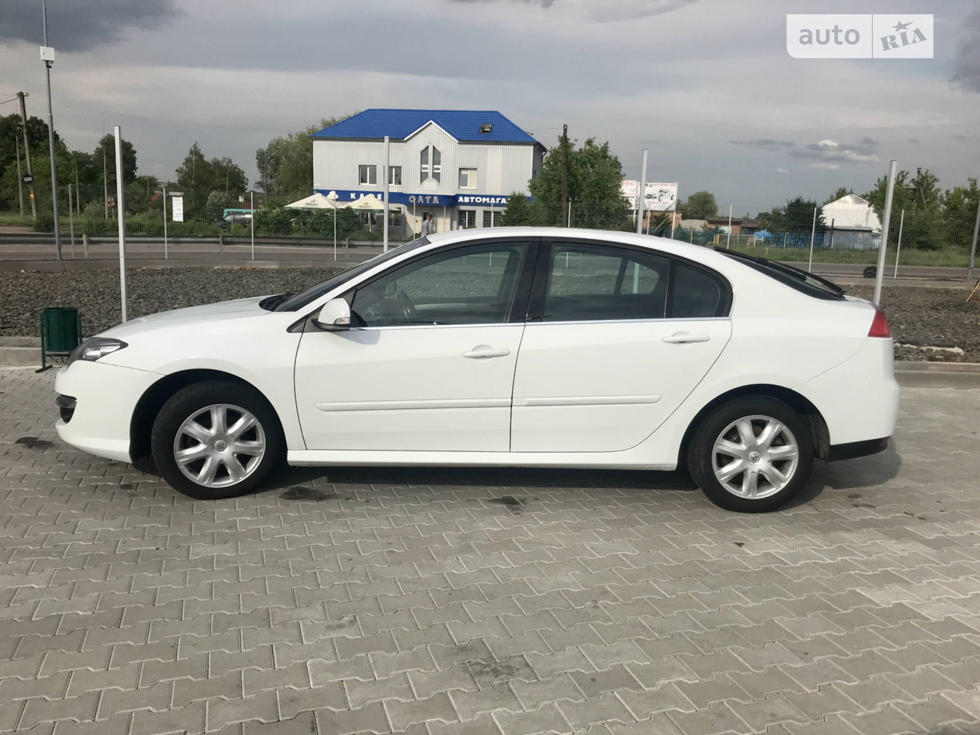 2012 Renault Laguna - мініатюра 25