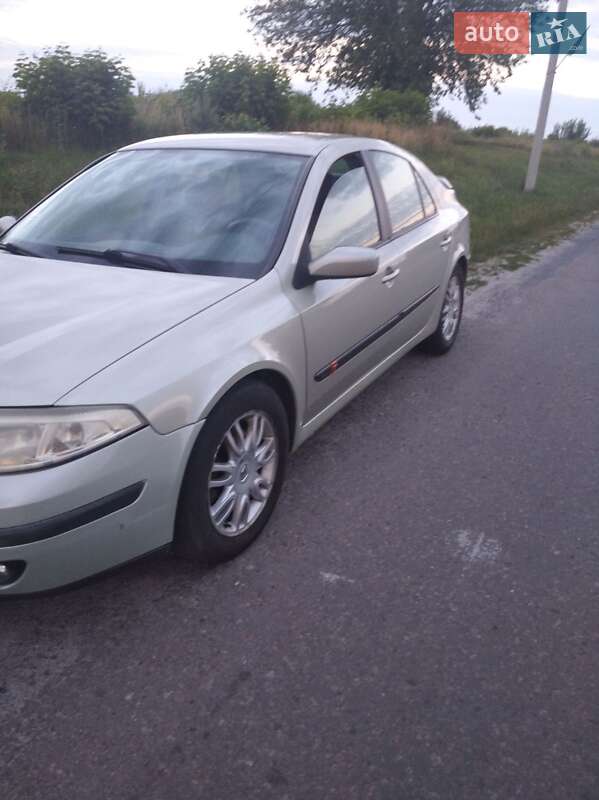 Лифтбек Renault Laguna 2002 в Ровно