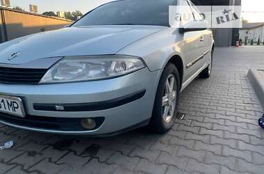 Лифтбек Renault Laguna 2001 в Яготине